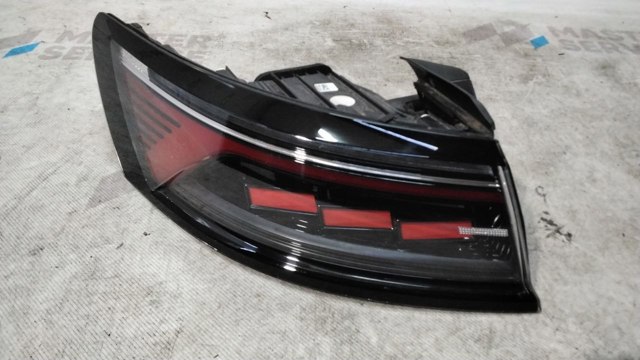 Ліхтар задній лівий, зовнішній 3G7945207B VAG