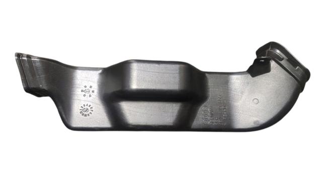 Повітропроводи 8R1819655 VAG