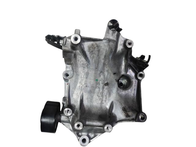 Кронштейн компресора кондиціонера A6512340339 MERCEDES