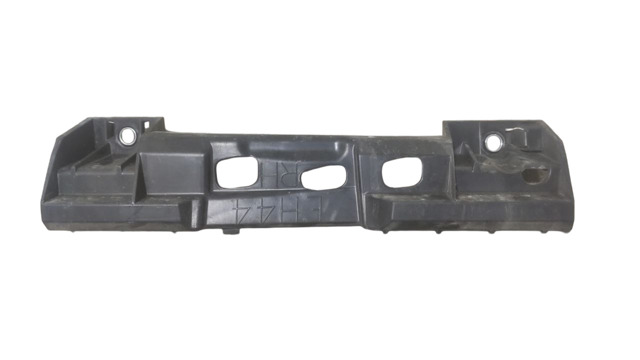 Кронштейн бампера переднього, правий EH4450151D MAZDA