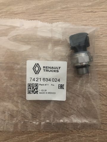 Датчик тиску масла двигуна 7485139619 RENAULT