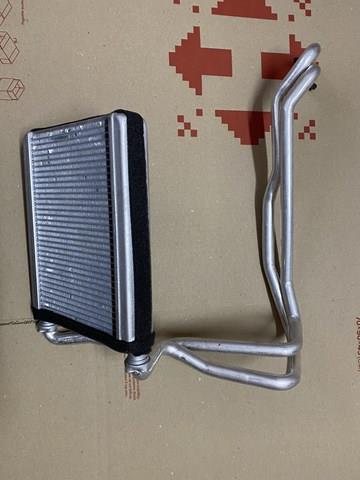 Радиатор отопителя для автомобилей rav 4 (00-) luzar 8146N81