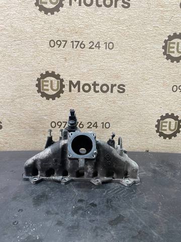 Колектор впускний 140032042R RENAULT