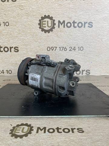 Компресор кліматичної установки 8200848916 RENAULT