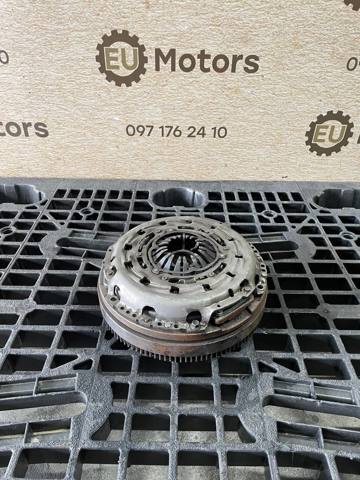 Маховик двигуна SH0116610 MAZDA