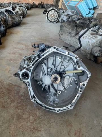 КПП в зборі TL4K9S2 RENAULT