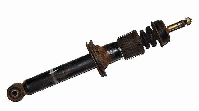 Амортизатори передні 4062A002 MITSUBISHI
