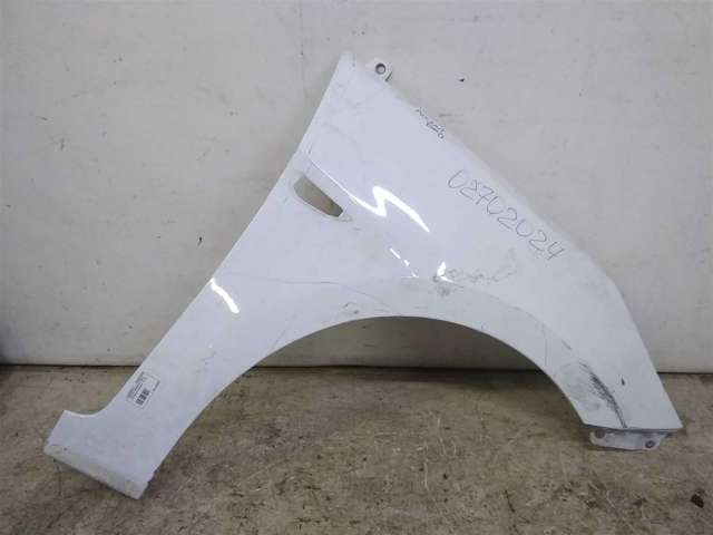 Переднє праве крило 663211R300 HYUNDAI