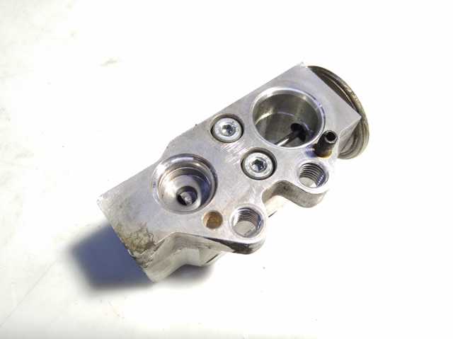 Клапан розширювальний 6Q0820679F VAG
