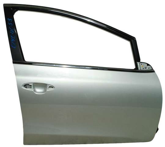 Пасажирські передні двері 76004A2000 HYUNDAI