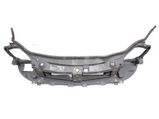 Панель передня 8200274224 RENAULT