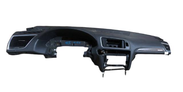 Панель передня "торпедо" 8R1857003G VAG