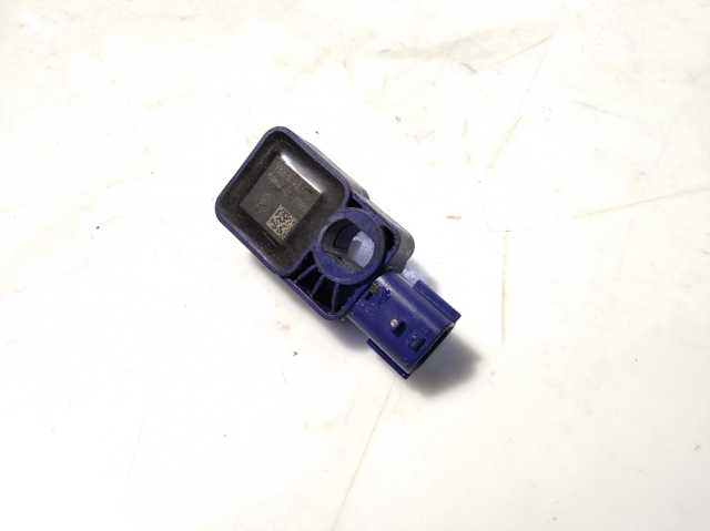 Датчик Ейрбег передній 988304337R RENAULT
