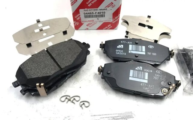 Колодки передні 04465F4010 TOYOTA