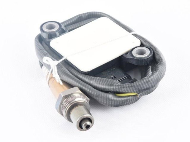 Датчик оксидів азоту NOX 13628582025 BMW