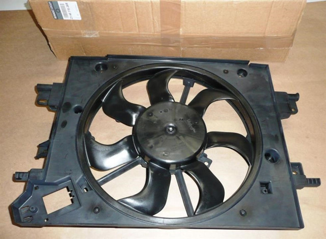 Електровентилятор охолодження 214811626R RENAULT