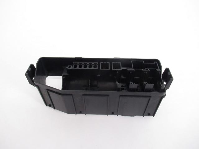 Корпус блока запобіжників 243814BA1A NISSAN