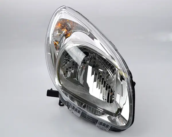 Фара передня права 260109958R RENAULT