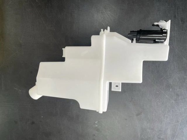 Бачок омивача скла 289106RF0A NISSAN