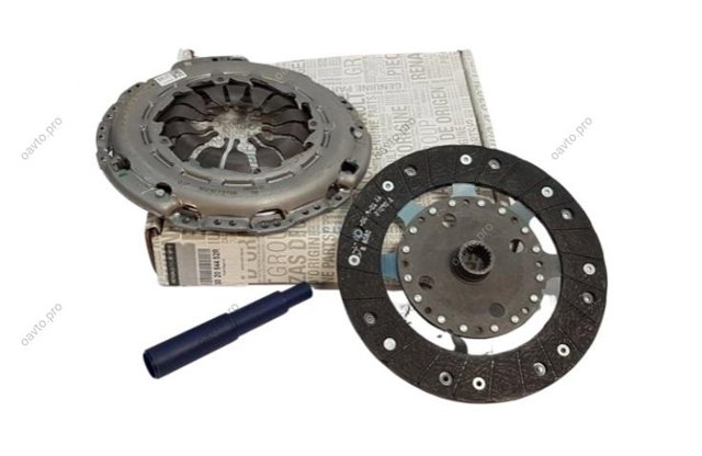 Комплект зчеплення  302054452R RENAULT