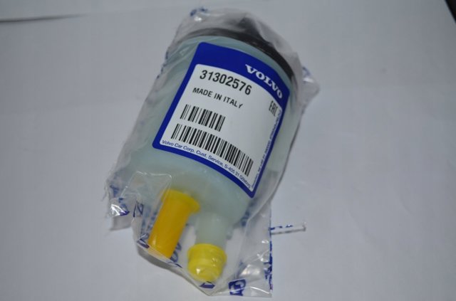Бачок насоса ГПР 31302576 VOLVO