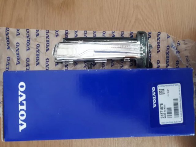Покажчик повороту дзеркала, лівий 31371878 VOLVO
