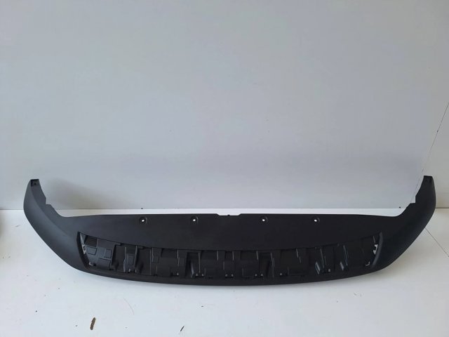 Накладка на передній бампер 32136097 VOLVO