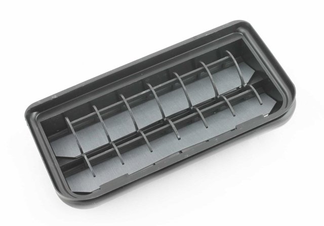 Решітка вентиляційна задня 3C0819465 VAG