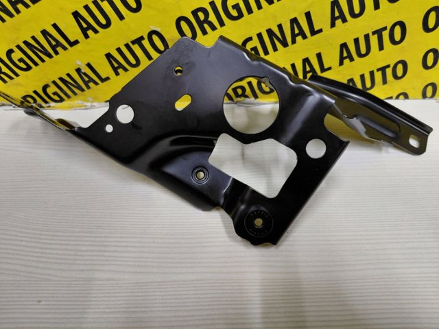 Кронштейн кріплення крила переднього лівого, передній 41009466093 BMW
