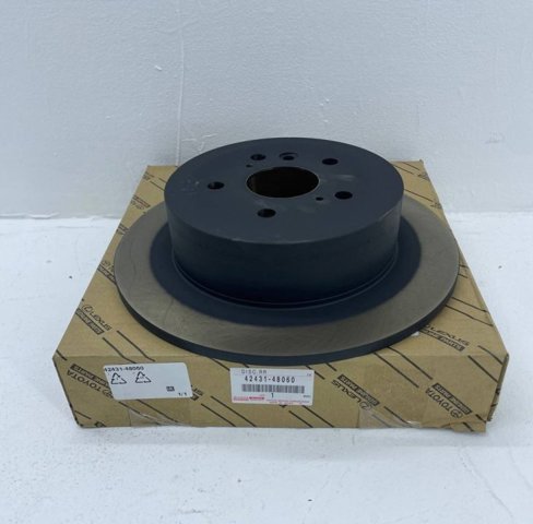 Диск заднього гальма 4243148060 TOYOTA