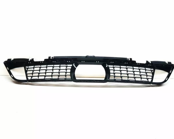 Решітка переднього бампера, нижня 51118098664 BMW