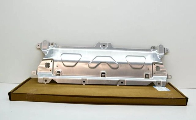 Поперечина рами задня 51647400110 BMW