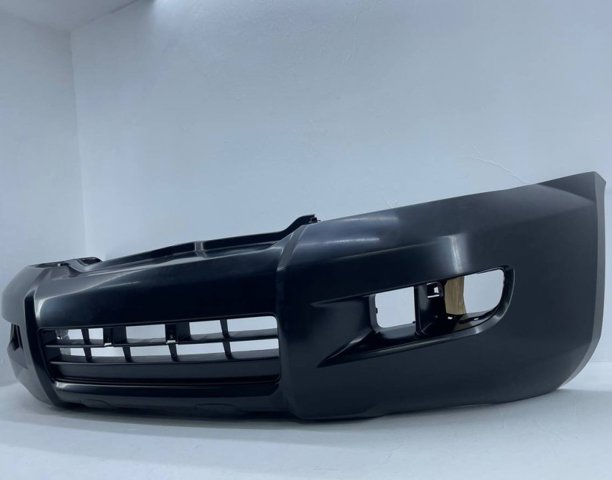 Бампер на авто 5211960942 TOYOTA