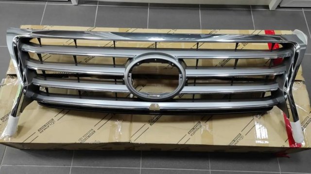 Решітка радіатора 5310160920 TOYOTA