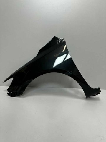 Бічна частина передня ліва 5381212B60 TOYOTA