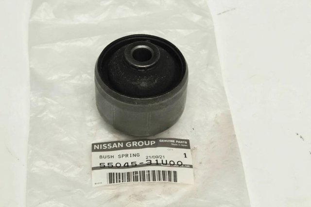 Сайлентблок задньої балки/підрамника 5504531U00 NISSAN