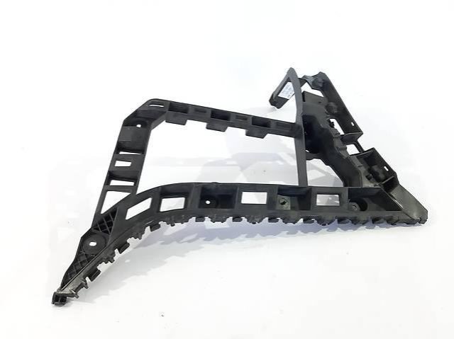 Кронштейн бампера заднього, лівий 5C6807393B VAG