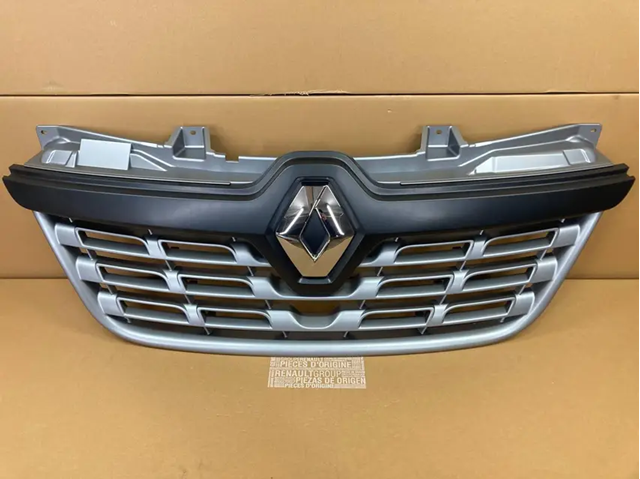 Решітка 623104199R RENAULT