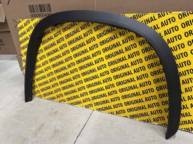 Молдинг арки крила переднього, правий 750850E040 TOYOTA