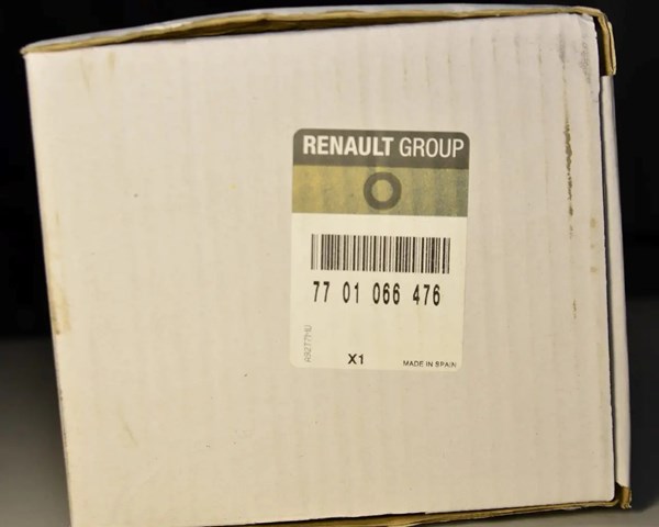 Амортизатор передньої підвіски 7701066476 RENAULT