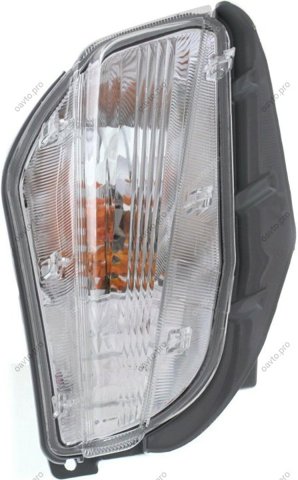 Габарит-покажчик повороту в бампері, правий 8151147030 TOYOTA