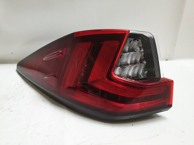 Задня ліва зовнішня фара 8156148370 TOYOTA