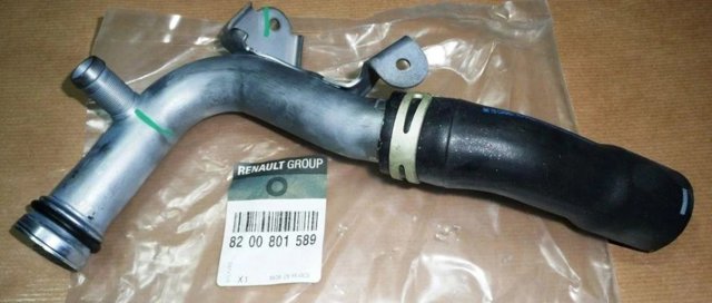 Патрубок системи охолодження 8200801589 RENAULT