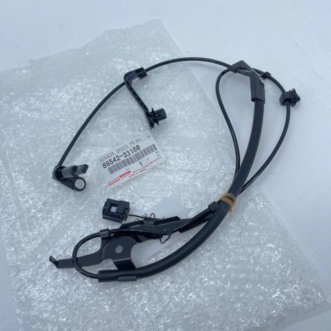 Передній правий датчик абс 8954233160 TOYOTA