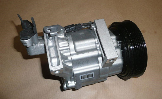 Компресор системи кондиціювання 926005154R RENAULT
