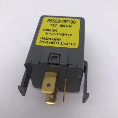 Реле покажчиків поворотів 955502E100 HYUNDAI