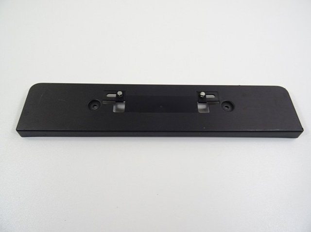 Кріплення переднього номера автомобіля 962106FR0A NISSAN
