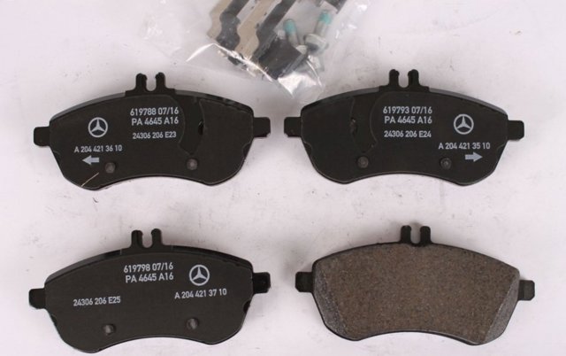 Колодки гальмівні дискові комплект A0004200305 MERCEDES