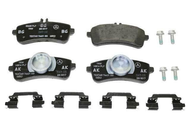Колодки на гальмо задній дисковий A0004204704 MERCEDES