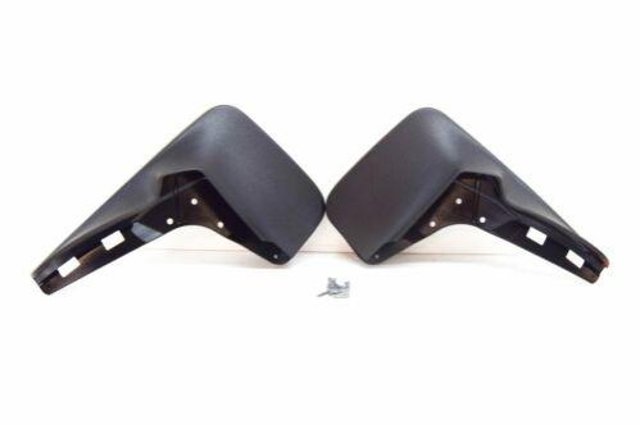 Бризковики передні A1668900078 MERCEDES